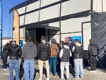 Les coulisses du camion-opéra